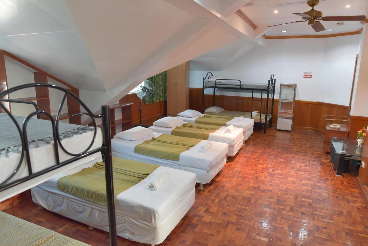 Ang Tahanan Ni Aling Meding Hotel And Restaurant San Pablo Exterior foto